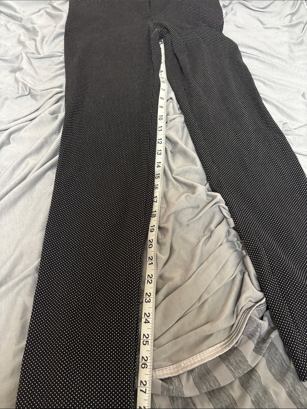 89th & Madison Black Skinny Pants - Picture 4 of 5